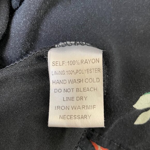 Mittoshop Black Floral Mini Dress Size S Keyhole Front Sleeveless Black - Picture 9 of 9